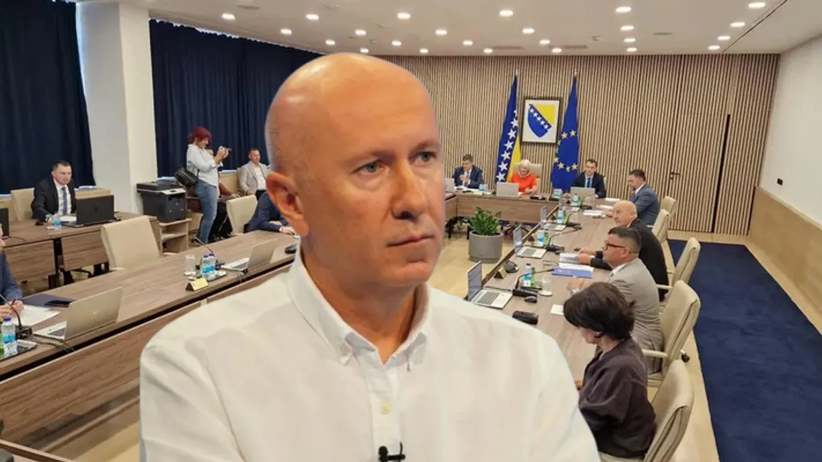 Smatramo da je pregovarač pred EU predstavnik BiH na međunarodnom polju i Ustav kaže da to radi Predsjedništvo BiH, kaže Dunović