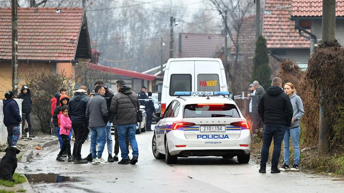 U napadu 40-godišnjeg muškarca teško je povrijeđena i njena 29-godišnja sestra. 