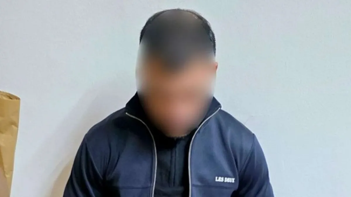 On se sumnjiči za izvršenje više krivičnih djela i to ubistvo, razbojništvo, teška krađa, teške tjelesne povrede sa smrtnom posljedicom i nedozvoljeno držanje oružja...