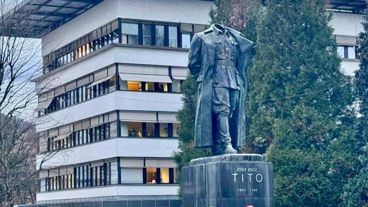 Automobil je imao dvije različite hrvatske registarske oznake, a za volanom je sjedio 49-godišnjak s područja Velenja