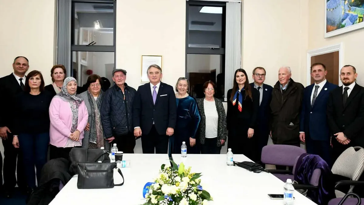 Komšić je posebno pohvalio rad BH UK Networka, organizacije koja je tokom tri decenije izrasla u jedan od najvažnijih stubova bosanskohercegovačke dijaspore u Velikoj Britaniji