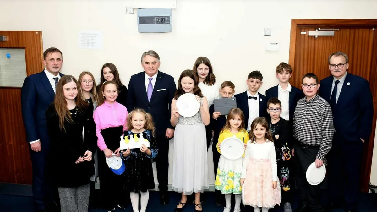 Komšić je posebno pohvalio rad BH UK Networka, organizacije koja je tokom tri decenije izrasla u jedan od najvažnijih stubova bosanskohercegovačke dijaspore u Velikoj Britaniji