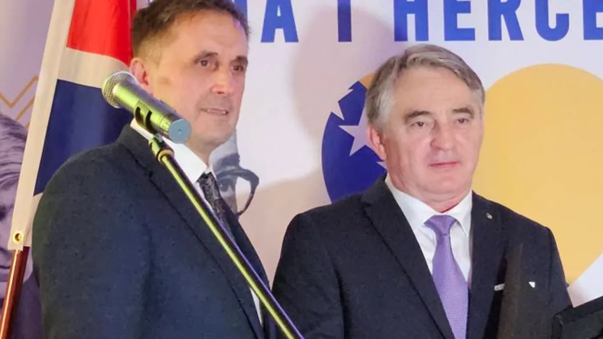 Ovom prilikom je naglašeno da ovo priznanje simbolizira iskrenu zahvalnost bh. zajednice u Ujedinjenom Kraljevstvu za kontinuiranu podršku evropskom putu Bosne i Hercegovine