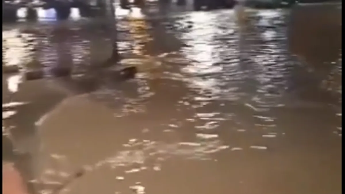 Velike poplave pogodile Washington: Evakuisano 100.000 ljudi 