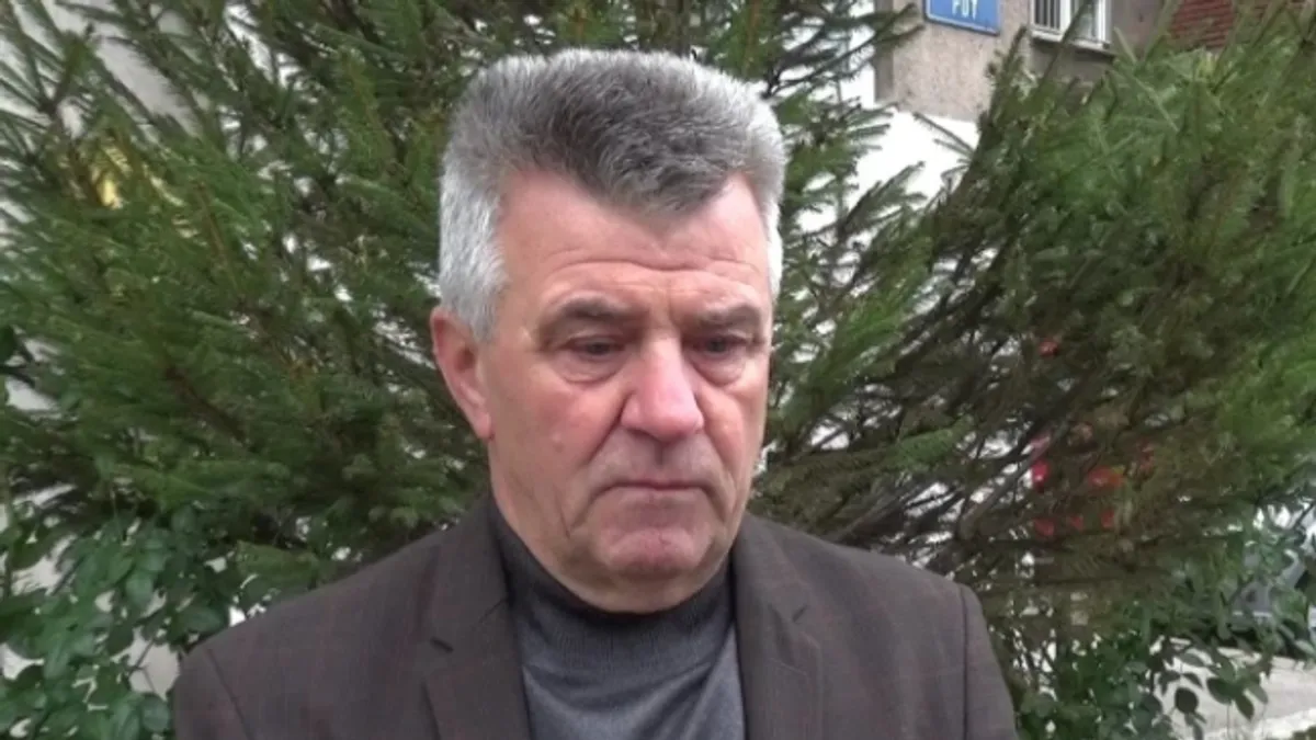 Trakić je istakao kako bi i povećanje penzija od 100 posto bilo nedovoljno penzionerima 