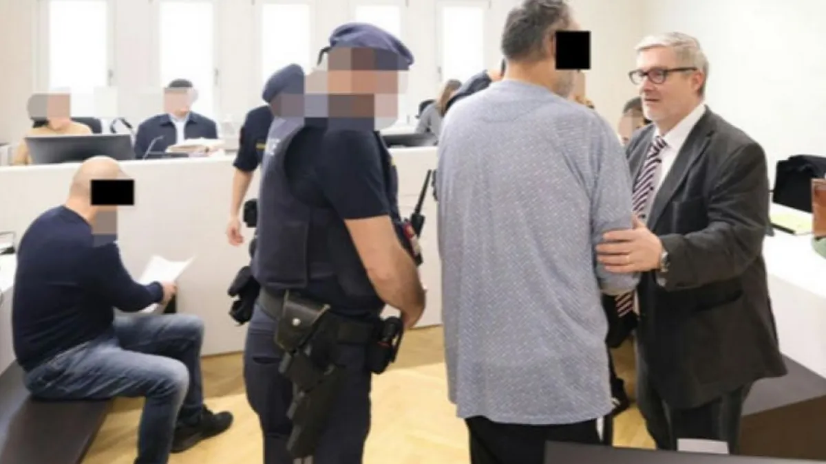 Istražitelji tvrde da je roba bila ukradena, a zatim dopremana na Meksikoplac, gdje je “Doktor” navodno organizovao njeno čuvanje i dalju prodaju.