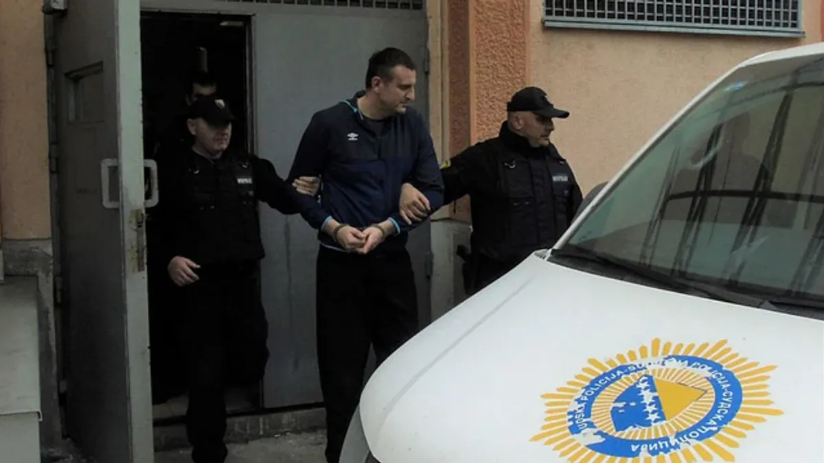 Radenko Bašić ubijen je 21. marta 2022. godine, kada je pješke krenuo na posao. Napadač mu je prišao s leđa i ispalio hitac u potiljak.