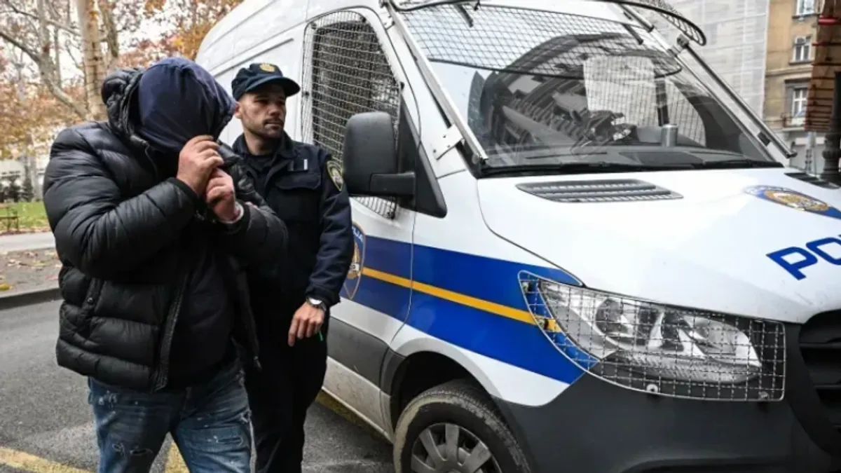 Ukrali najmanje deset automobila ukupne vrijednosti od najmanje 163.500,00 eura