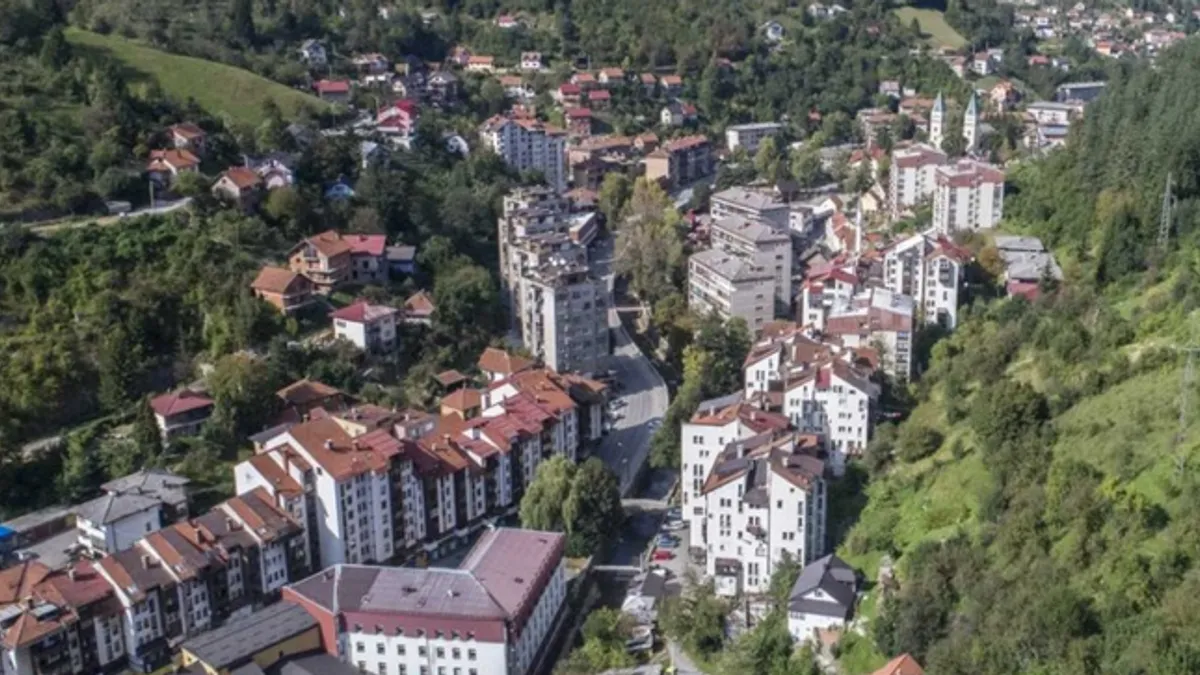 CIK BiH je prethodno, nakon izvršenih zakonskih provjera, potvrdio kandidatske liste, čime je proces kandidiranja za prijevremene izbore i zvanično okončan.