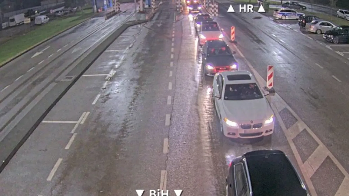 Napominjemo vozače da je na cestama u Bosni i Hercegovini obavezno posjedovanje zimske opreme