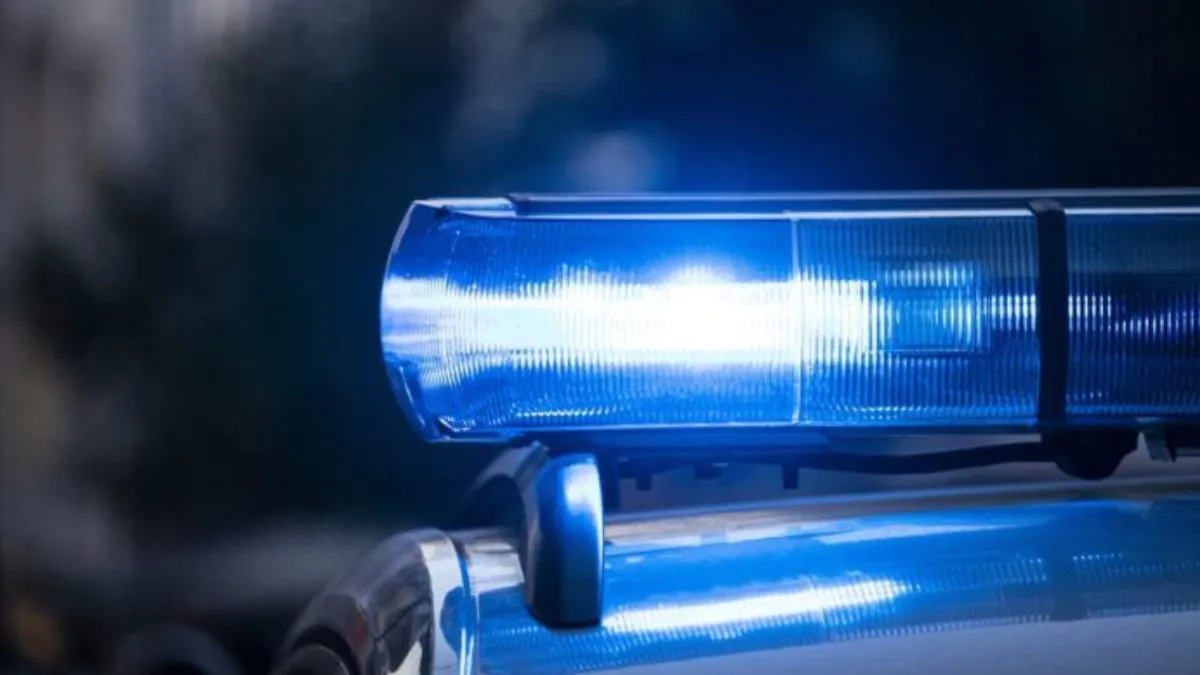 Vozač se oglušio na naredbe za zaustavljanje i dao se u bijeg