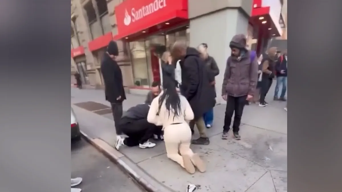 Reakcije na društvenim mrežama bile su brojne i oštre. Mnogi korisnici pozvali su na zabranu pitbullova ili obavezno nošenje brnjica u javnosti.