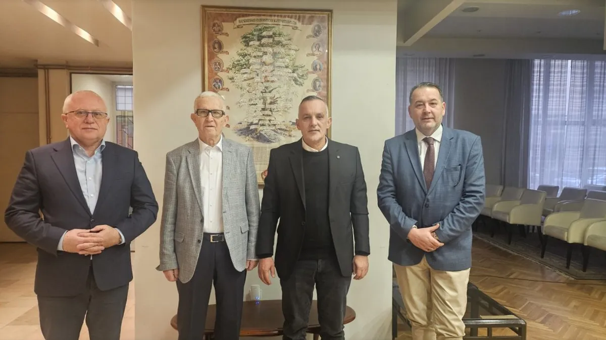 Profesor Trnka upoznao je gosta o ustavno-pravnom uređenju Bosne i Hercegovine...