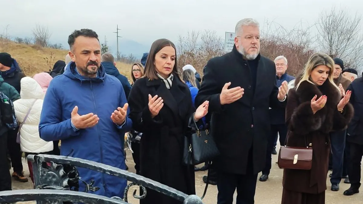 Načelnik Hasanović posebno značajnim je ocijenio kontinuirano učešće učenika vogošćanskih škola prilikom ovih obilježavanja 