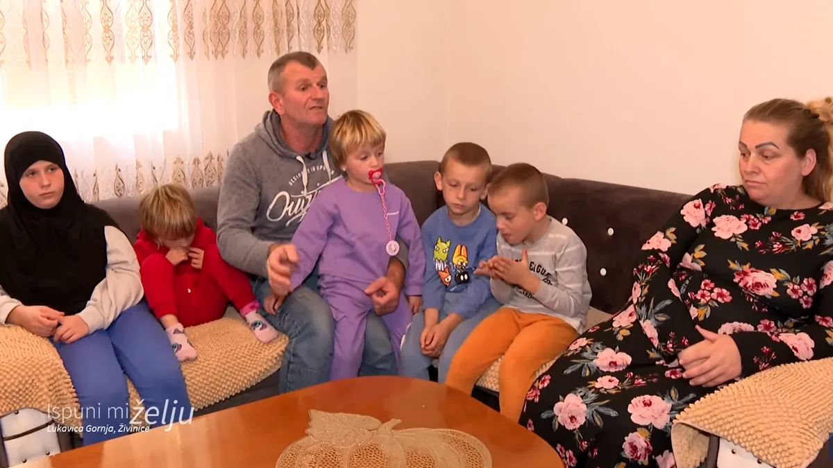 Zemlja kune, zemlje ima, volio bih da radim, ali nemam gdje, ne mogu sebi ni kravu kupiti...