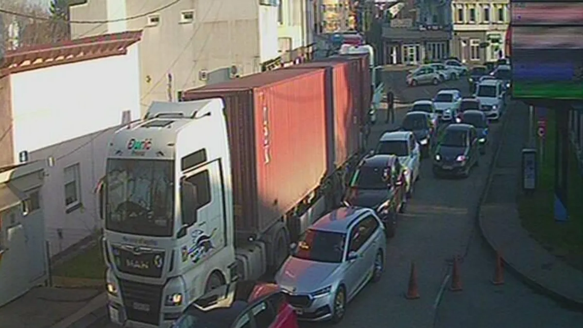 U oba smjera vozači mogu očekivati gužvu na graničnim prijelazima Bosanski Brod, Gradina i Bosanska Gradiška