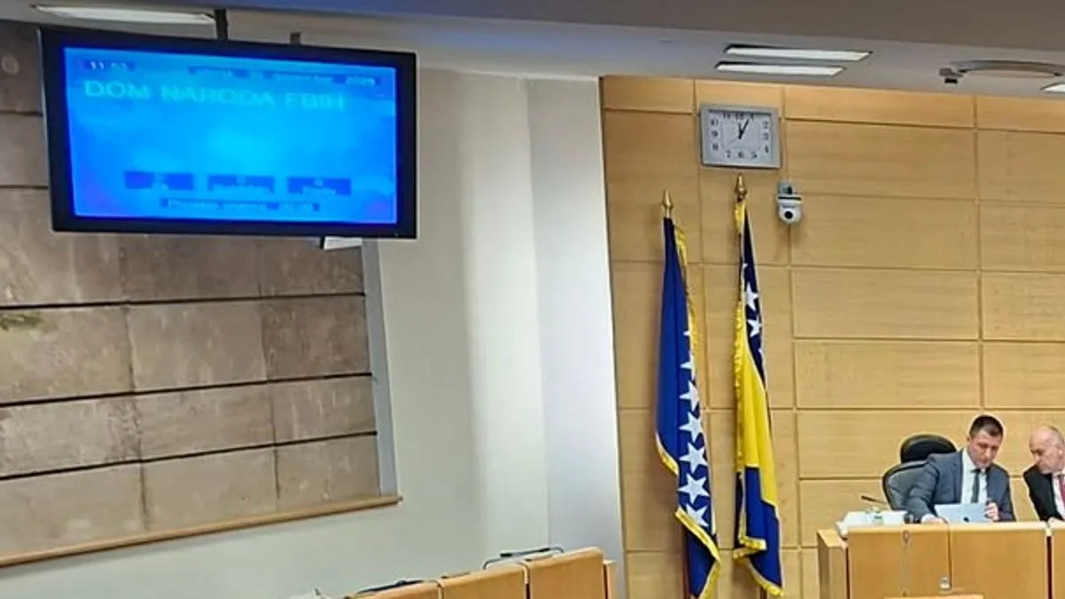 Očekivano je bilo da će neko od delegata zatražiti da se na dnevni red stavi Budžet za narednu godinu, ali to se nije desilo