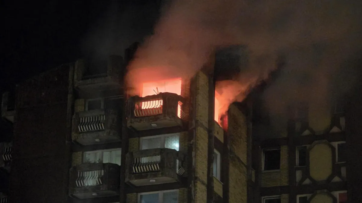 Izdvojili smo najznačajnije trenutke 2025.: Od minimalne plaće u BiH do globalnih kriznih događaja