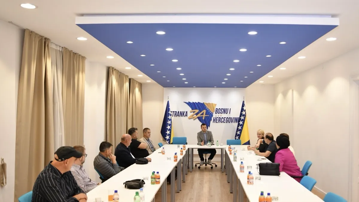 Dvanaest članova SDP-a Novi Grad pristupilo Stranci za BiH