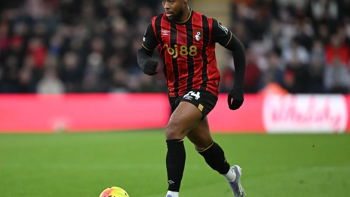 Klauzula važi samo tokom prve polovine januara, kako bi se Bournemouthu dalo vremena da pronađe zamjenu.