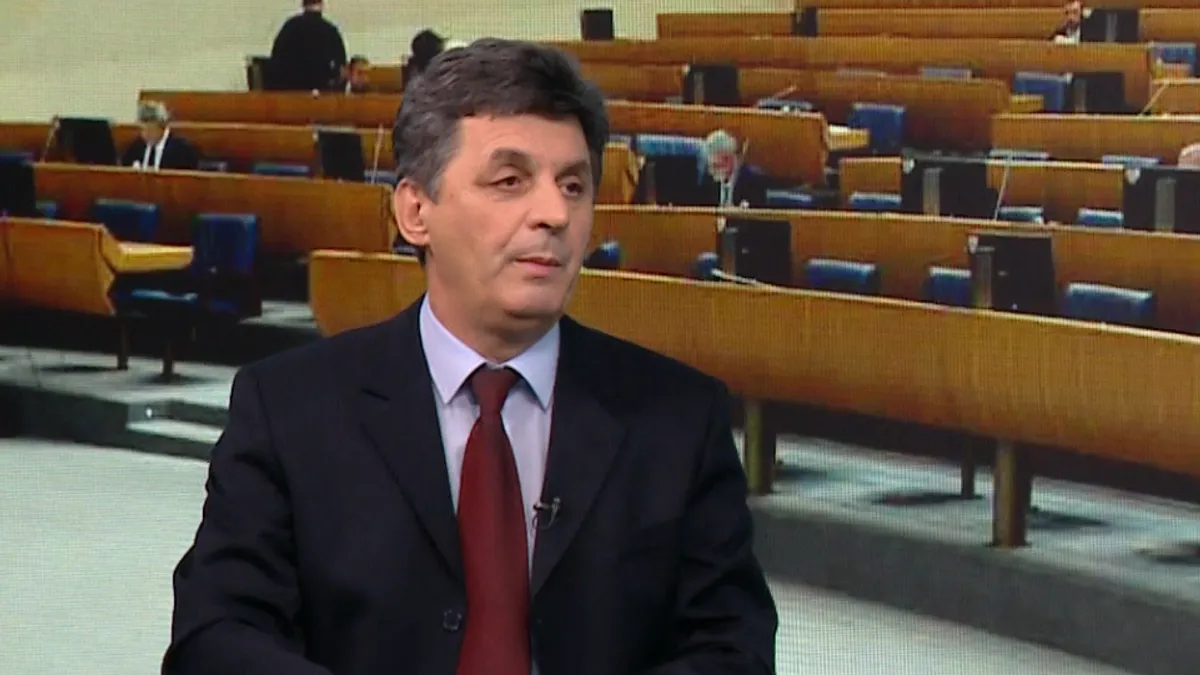 Centralna izborna komisija BiH odlučila je danas da se ponove izbori na 136 biračkih mjesta jer su utvrđene nepravilnost tokom posljednjih prijevremenih izbora za predsjednika RS.