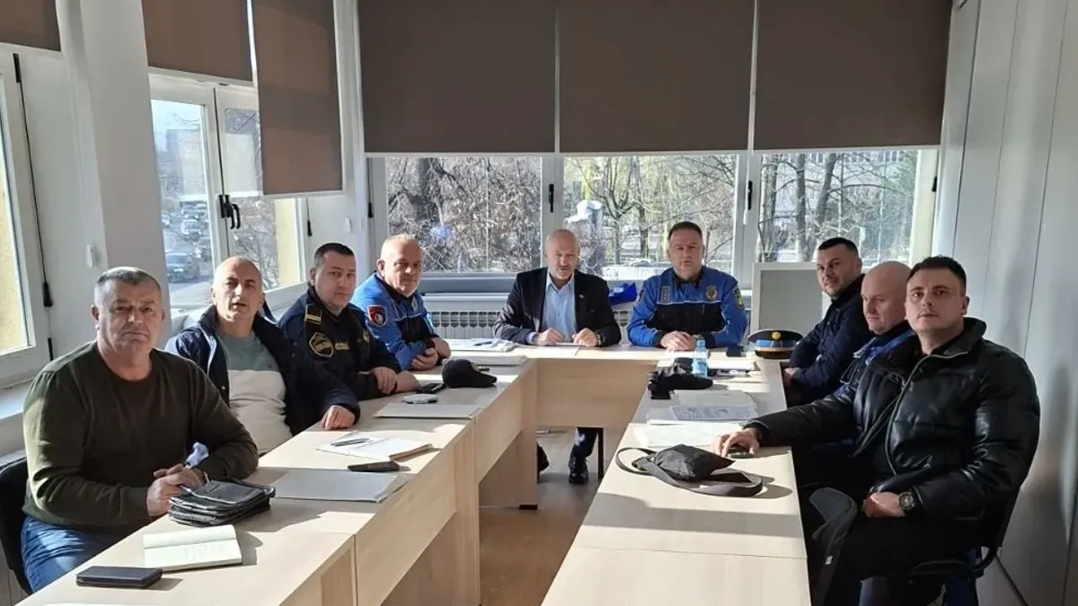 Na današnjoj vanrednoj sjednici doneseni su sljedeći zaključci.