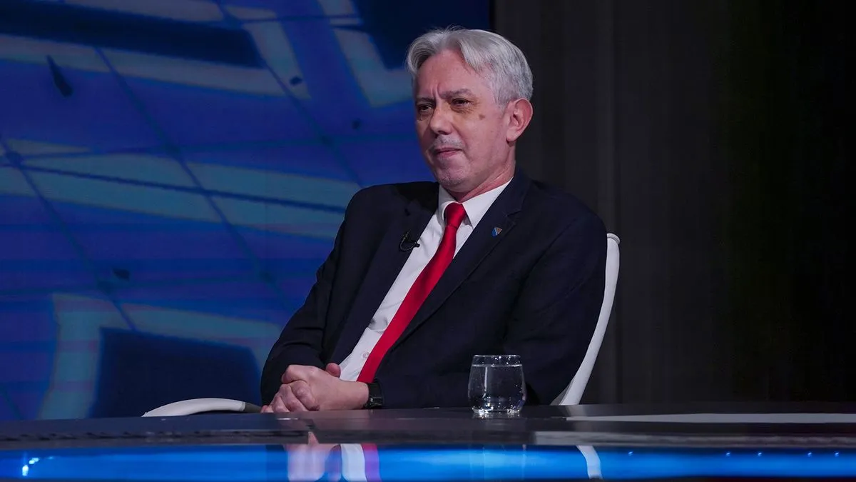 Činjenica jeste da je Kovačević mijenjao nacionalnu pripadnost, a da je Hrvat potvrdila je i Vlada Republike Hrvatske