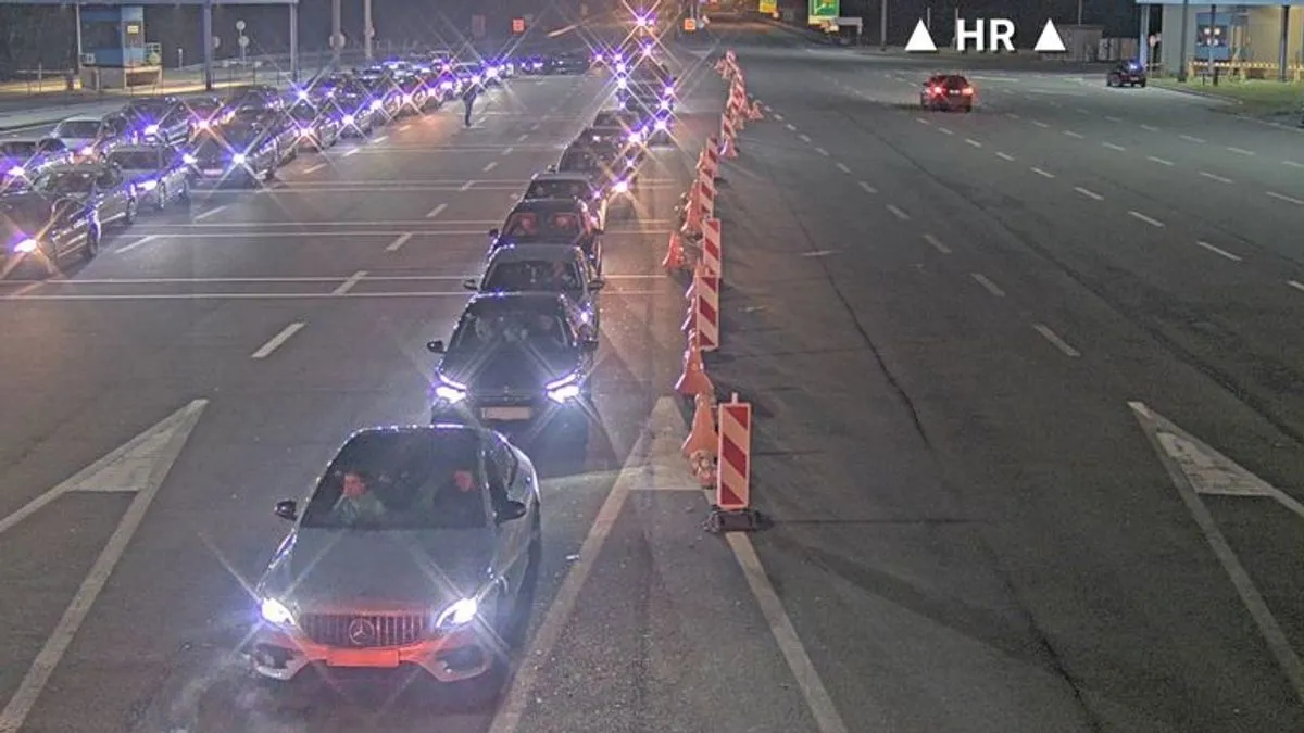 Kolovoz je većinom suh ili vlažan, a frekvencija vozila pojačana.