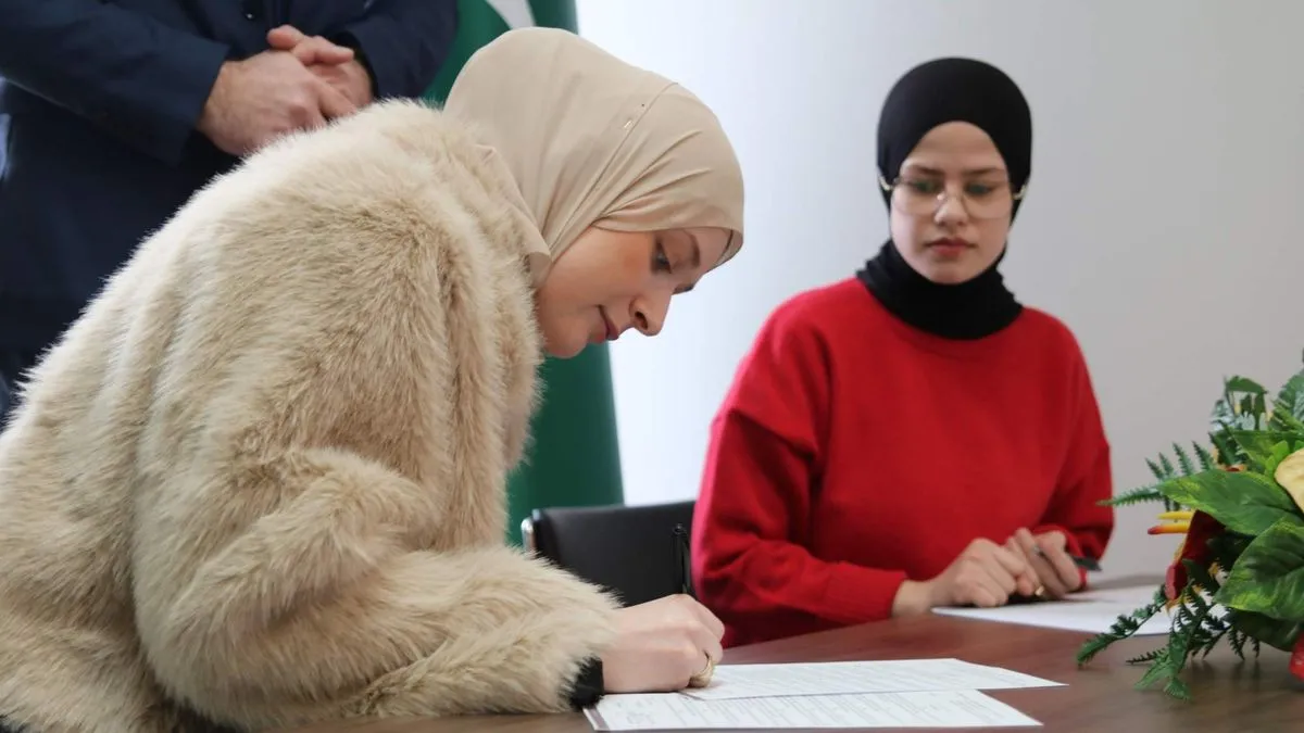 Ovim činom, vakif je u svrhu činjenja dobrog djela uvakufljenu imovinu trajno prenio u vlasništvo Fonda „Bošnjaci“.