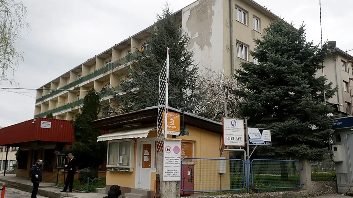 Zbog kvara u kotlovnici Studentskog doma Bjelave, studenti su za sutra najavili proteste. No, dan prije protesta saopćeno je kako je kvar saniran isti dan kada je i prijavljen.