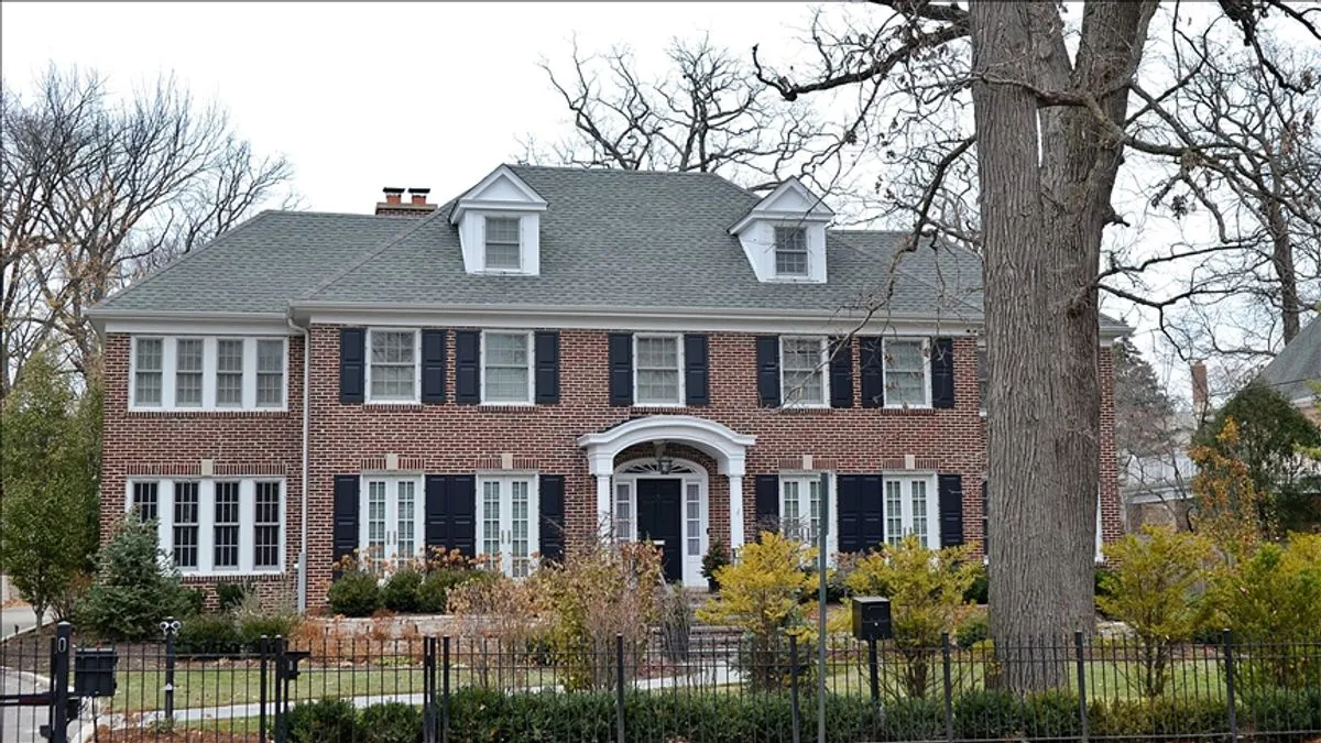 Cody Garrett, finansijski stručnjak i vlasnik američke kompanije Measure Twice Financial, naveo je da je nesumnjivo riječ o imućnoj porodici