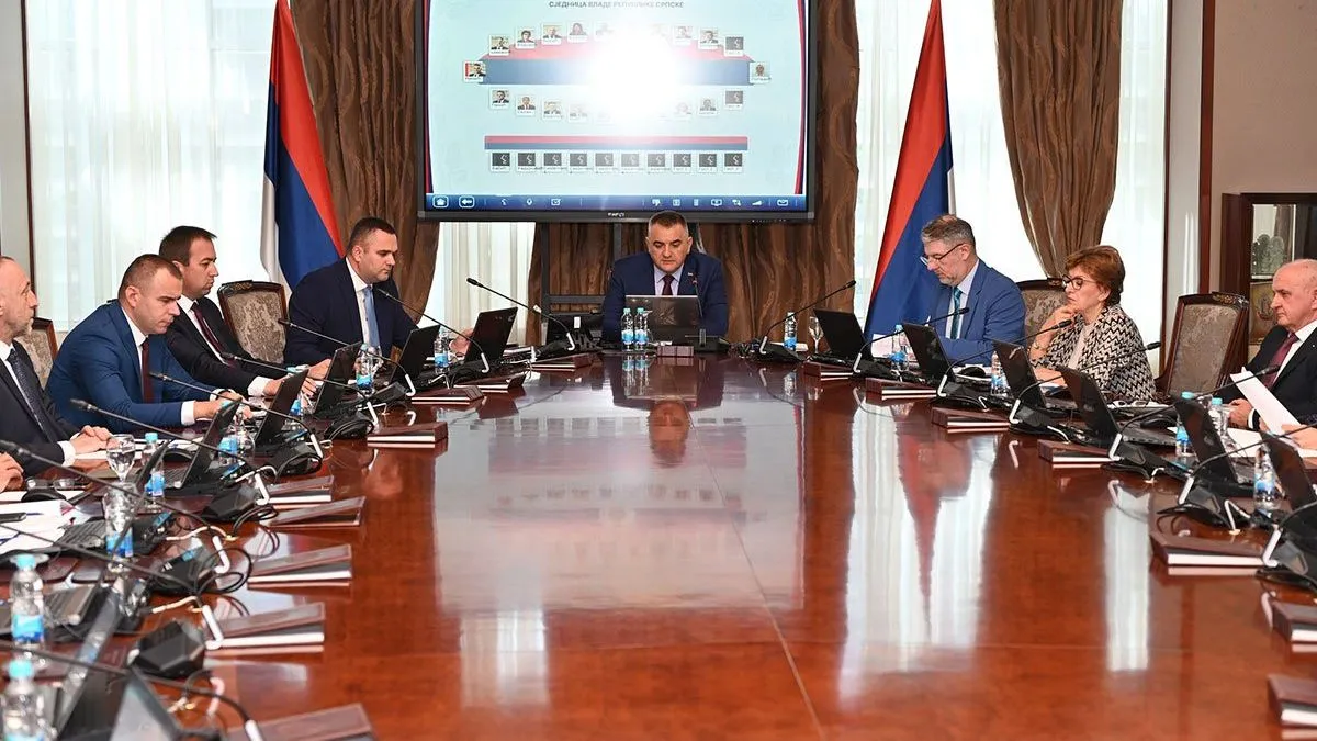 Cilj je izvršenje odluke Ustavnog suda RS-a, odnosno otklanjanja uočenih nedostataka u primjeni zakona