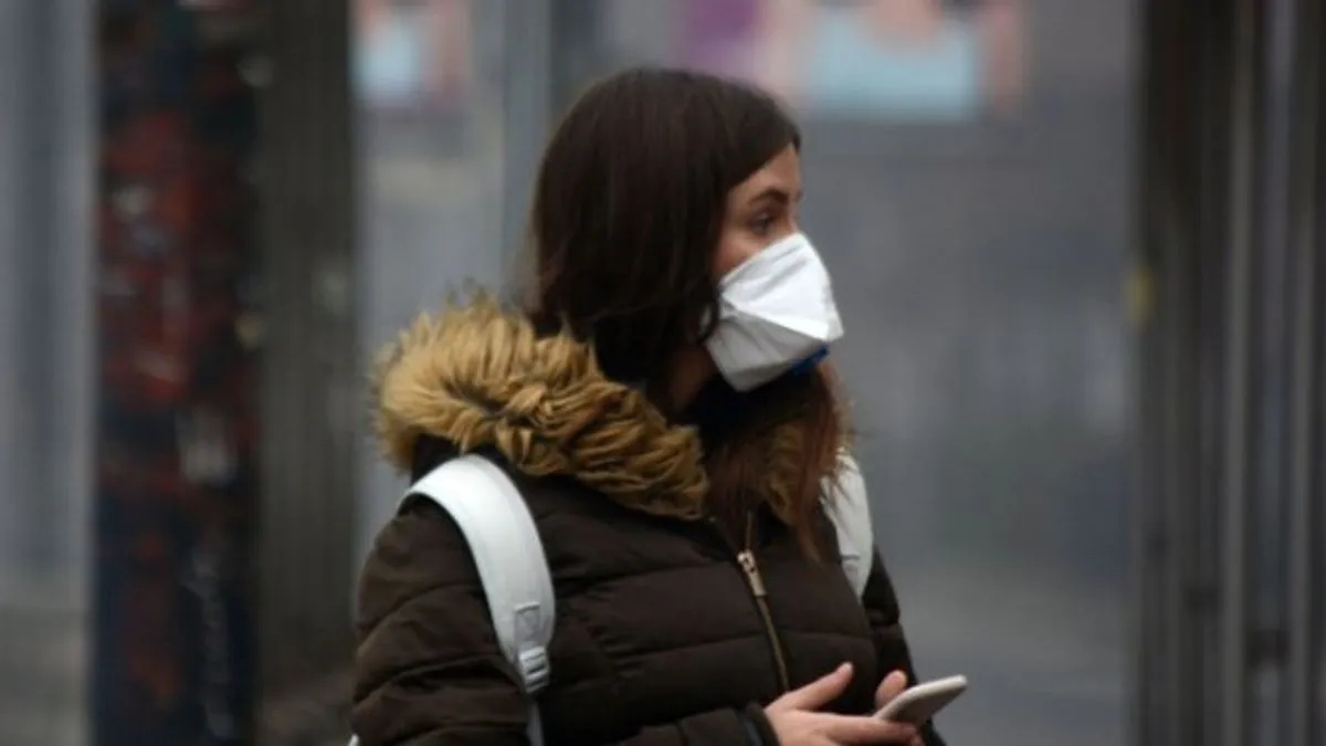 Ne treba zanemariti ni izduvne gasove automobila, koji dodatno doprinose prisustvu azot-dioksida (NO₂) i ugljen-monoksida (CO). Ugalj iz pojedinih rudnika u BiH...