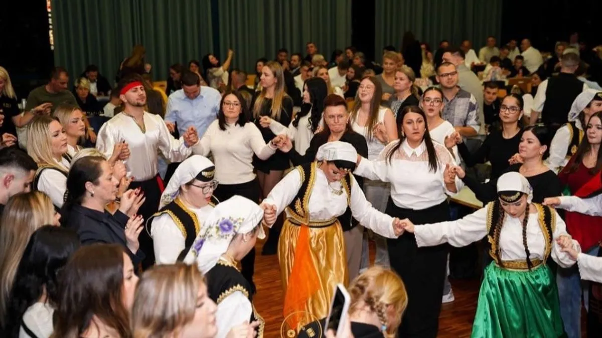 Bosna u srcu Švicarske: KUD 'Bosanski Ljiljani' priredili tradicionalnu folklorijadu