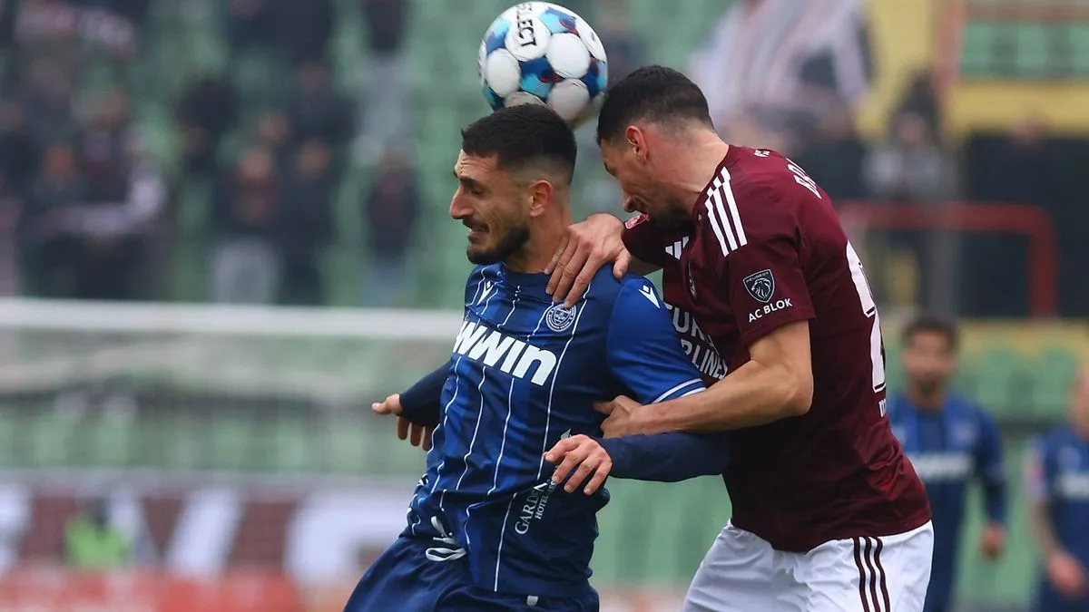 Plavi su ostali bez trenera nakon što je ostavku podnio Admir Adžem a uprava kluba je prihvatila.