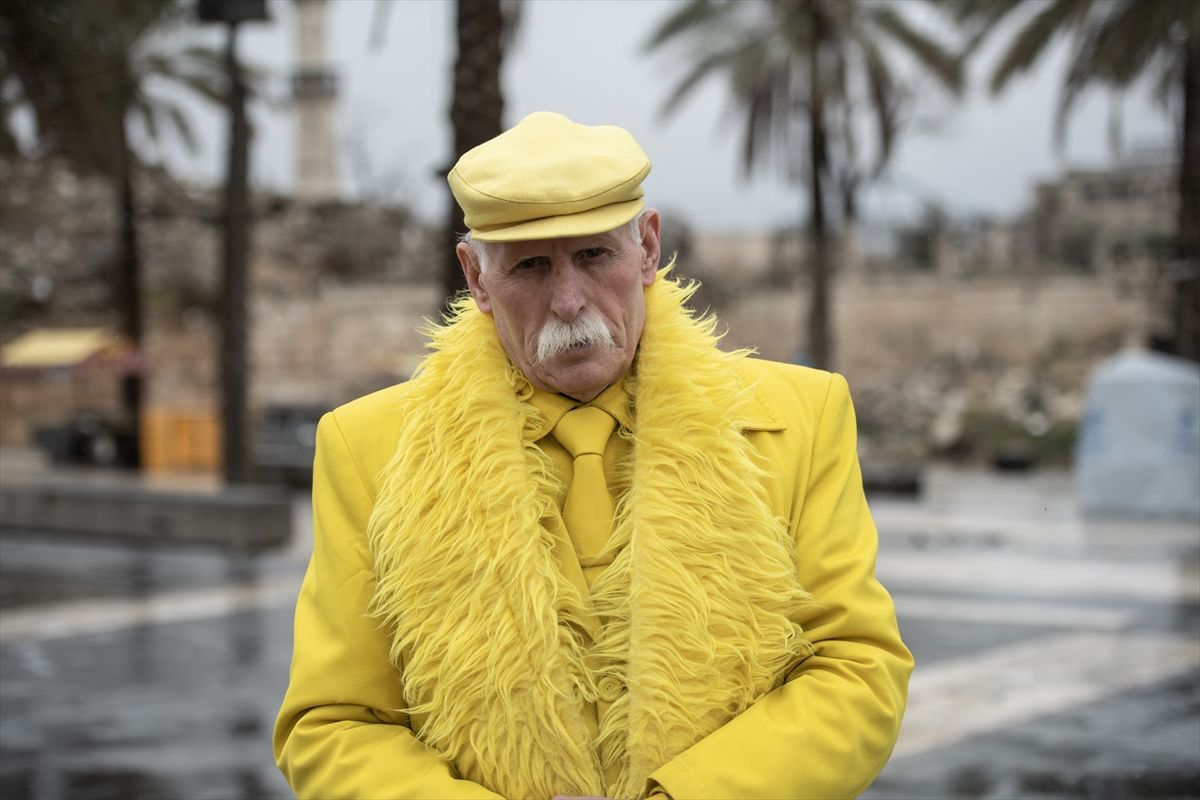 Poznat kao 'žuti čovjek': Sirijac već 42 godine nosi samo žutu odjeću