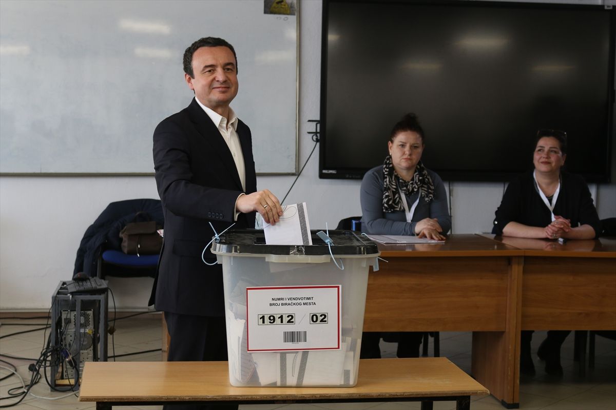 Danas se na Kosovu održavaju parlamentarni izbori kada će biti izabrano 120 poslanika u kosovski parlament