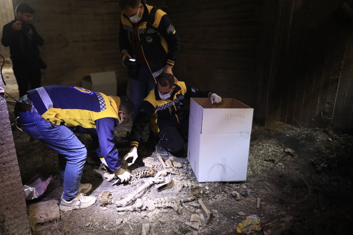 Ammar Salmo iz Civilne odbrane naveo je da su ekipe, koje su do zgrade stigle po dojavi jednog građanina, pronašle posmrtne ostatke