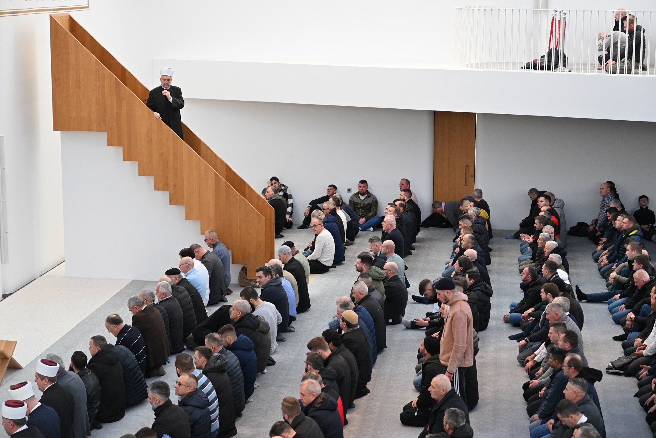 Naglasio je važnost i ulogu Islamske zajednice u očuvanju vjere i identiteta, kao i podsjetio na čovjekovu slobodu i razum i njegovu odgovornost prema Bogu, svijetu i ljudima