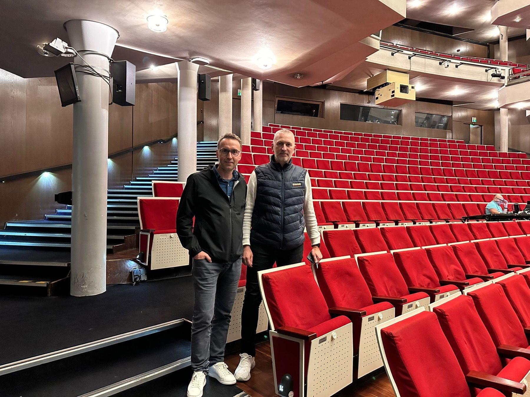 Ispred udruženja Amanet pregovore o organizaciji vodili su predsjednici dr. Edvin Destanović i Amir Aletić, koji su izrazili zahvalnost gradu Dortmundu na podršci.