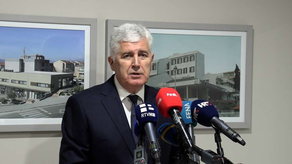 Lider HDZ-a BiH Dragan Čović čestitao je građanima Dan nezavisnosti Bosne i Hercegovine.