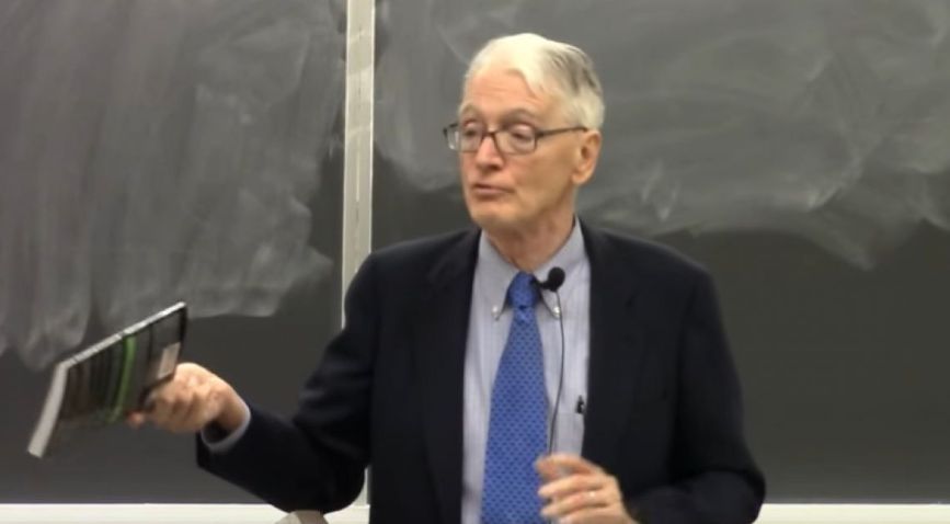 Nedavno je u svojoj 75. godini preminuo prvi agent Bosne i Hercegovine pred Međunarodnim sudom pravde u Hagu Francis Boyle