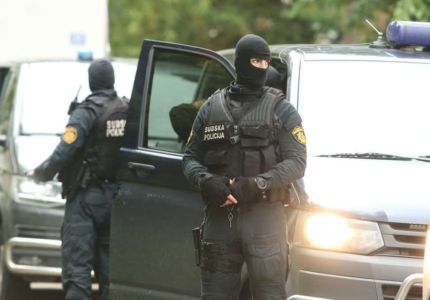 U Banjoj Luci je uhapšena bivša radnica Gradske uprave Banja Luka za kojom je bila raspisana Međunarodna potjernica zbog prevare.