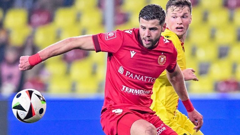 Za Koln trenutno nastupaju Denis Huseinbašić (23) i Jusuf Gazibegović (24).