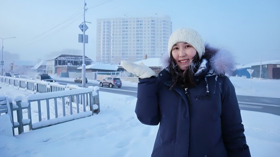 Prosječne temperature u ovom ruskom gradu za januar iznose oko -50 stepeni, a najniža temperatura ikad izmjerena u Jakutsku je -71 stepen