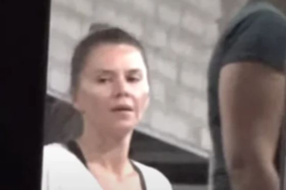 Haris Džinović i njegova bivša supruga Melina razveli su se poslije 22 godine zajedničkog života, a detalji o njima i dalje izazivaju veliku pažnju javnosti.