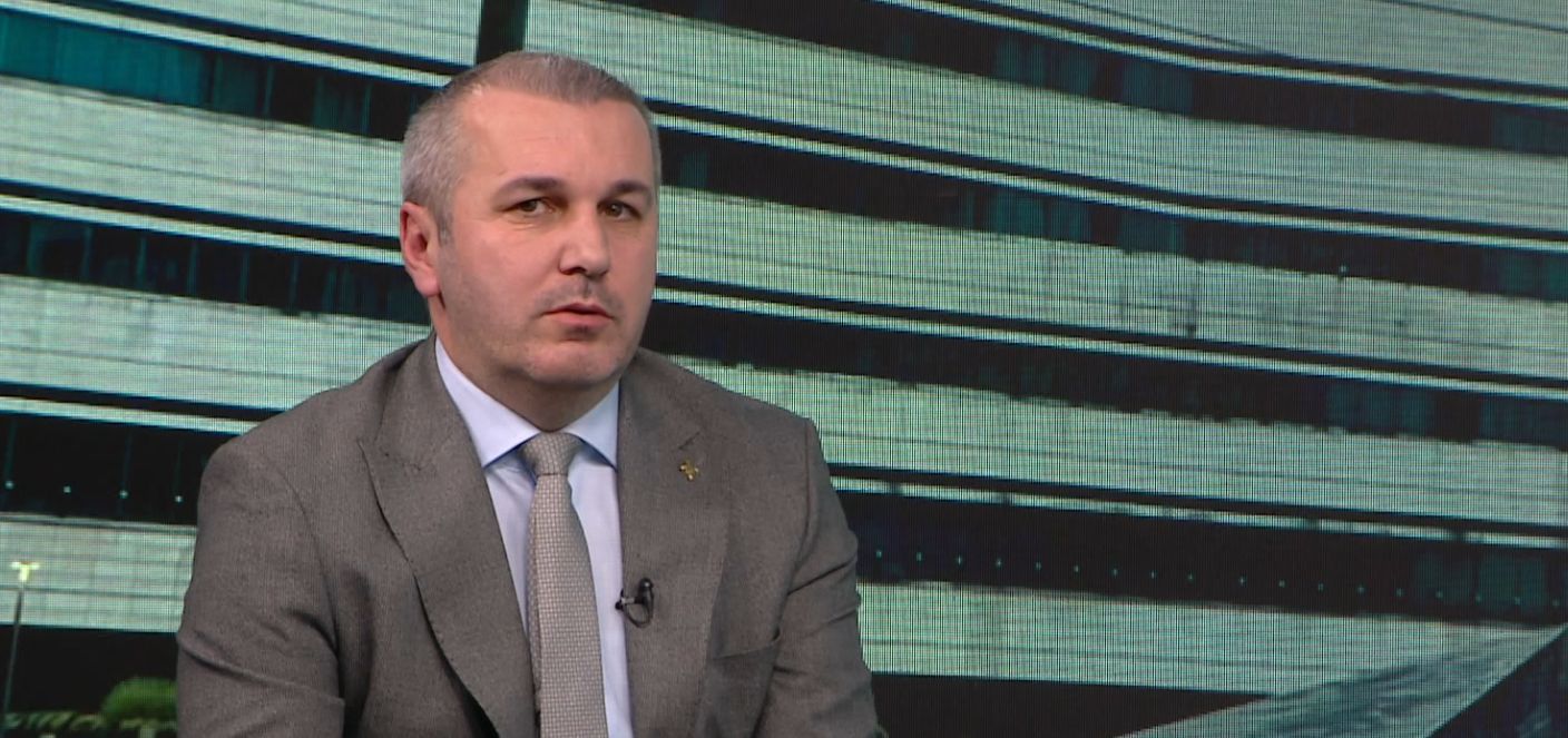 U '7Plus' večeras o aktuelnim temama sa Midhatom Čauševićem
