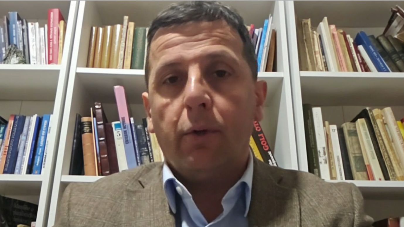 'Dom naroda Parlamentarne skupštine BiH i Ustav BiH nisu rekli da tri delegata iz bilo kojeg naroda mogu držati kao taoce cijelu Parlamentarnu skupštinu i da niko ne donosi odluke'