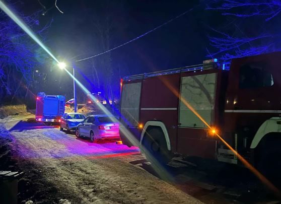 U toku je medicinsko zbrinjavanje izvučenih radnika i vatrogasca-spasioca na Vojnomedicinskoj akademiji