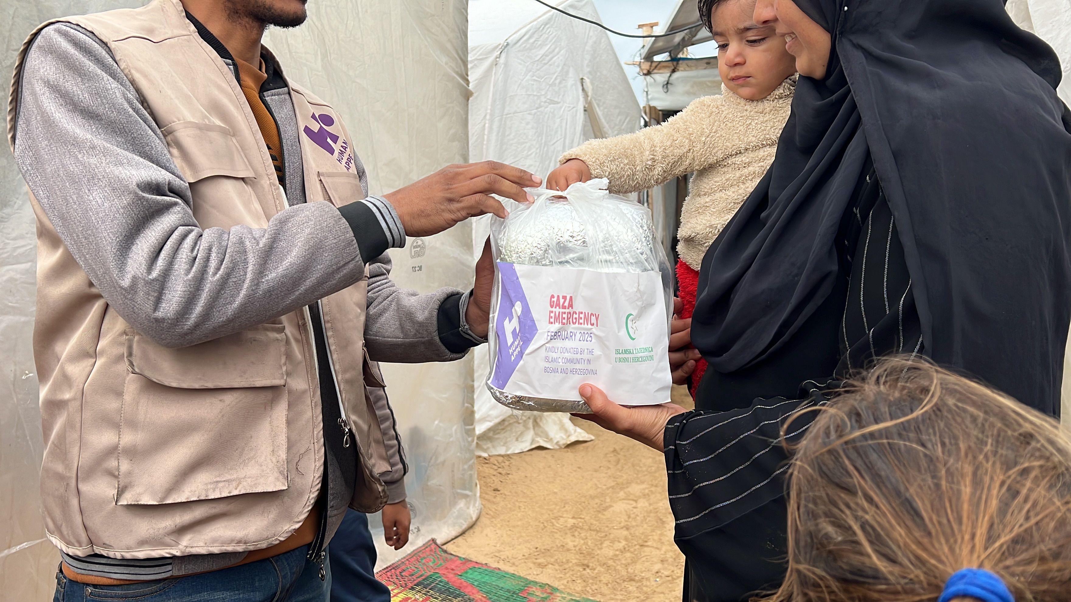 Islamska zajednica do sada je osigurala više od od 3,5 miliona KM za Gazu, te na terenu distribuirala značajne količine humanitarne pomoći